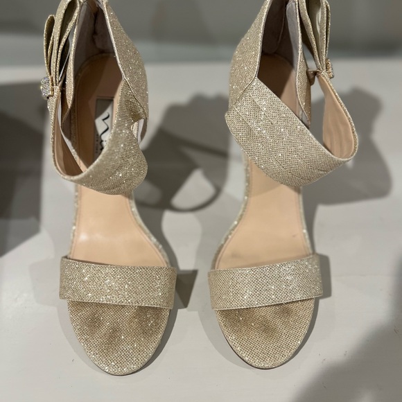 Nina Size 7.5 Champagne Heels-Worn Once - Picture 2 of 3